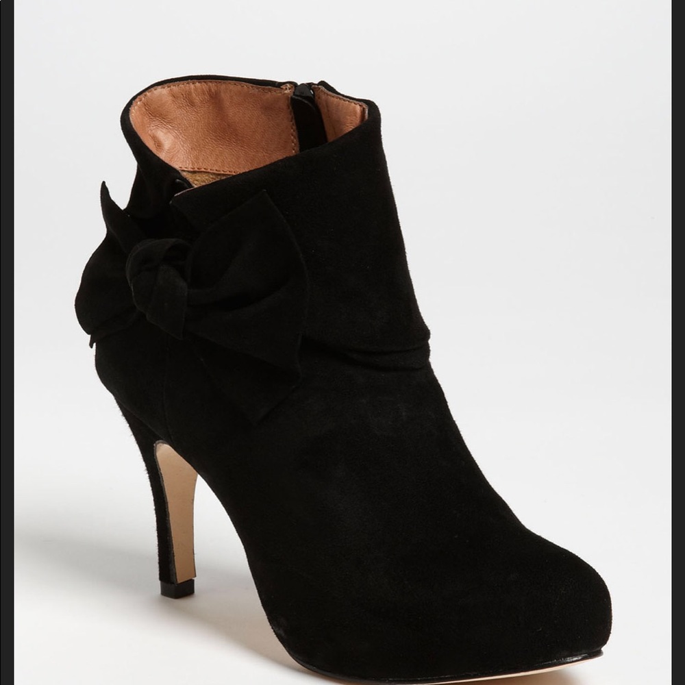 Corso Como Black Booties size 7 w/box!